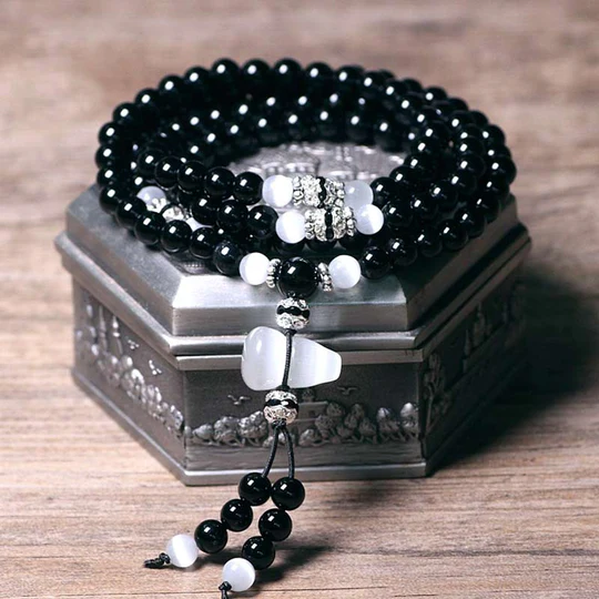 Bodhi Stones Black Onyx White Crystal Bead Meditation Bracelet