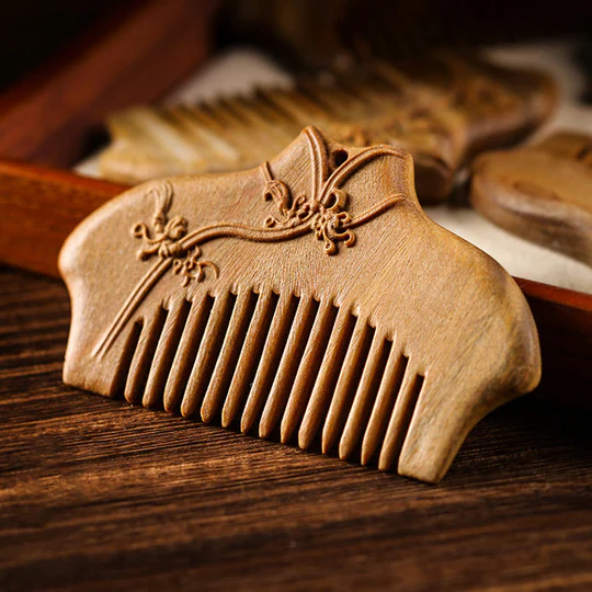 Bodhi Stones Green Sandalwood Flower Pattern Engraved Soothing Comb